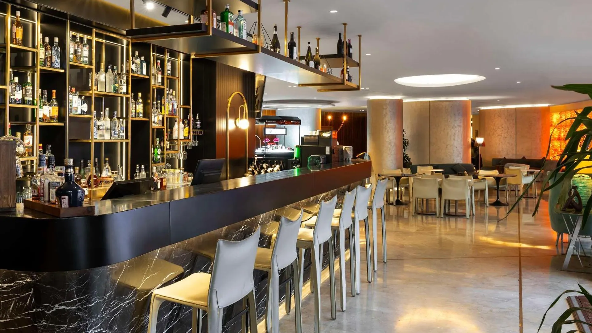 Radisson Blu Hotel Istanbul Ottomare 5*,  Tyrkiet