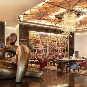Otel Raffles